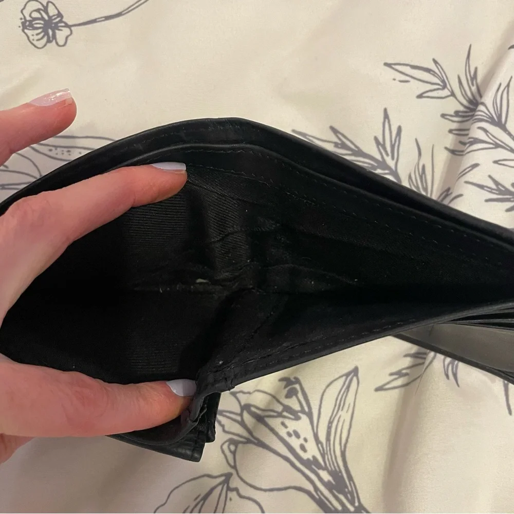 Guess‎ Black Leather Card Wallet
